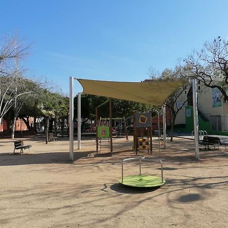 Piso Pl 2B, 20Min Plaza Cataluna Sant Adrià de Besòs Kültér fotó