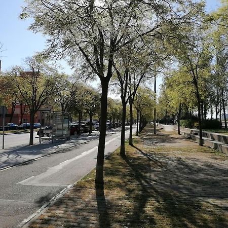 Piso Pl 2B, 20Min Plaza Cataluna Sant Adrià de Besòs Kültér fotó