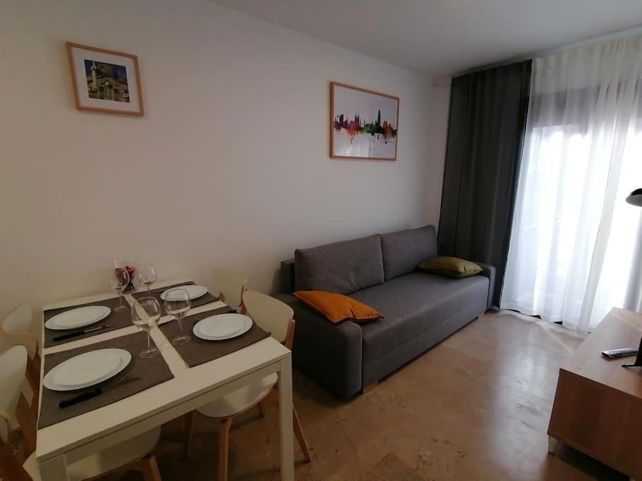 Piso Pl 2B, 20Min Plaza Cataluna Sant Adrià de Besòs Kültér fotó