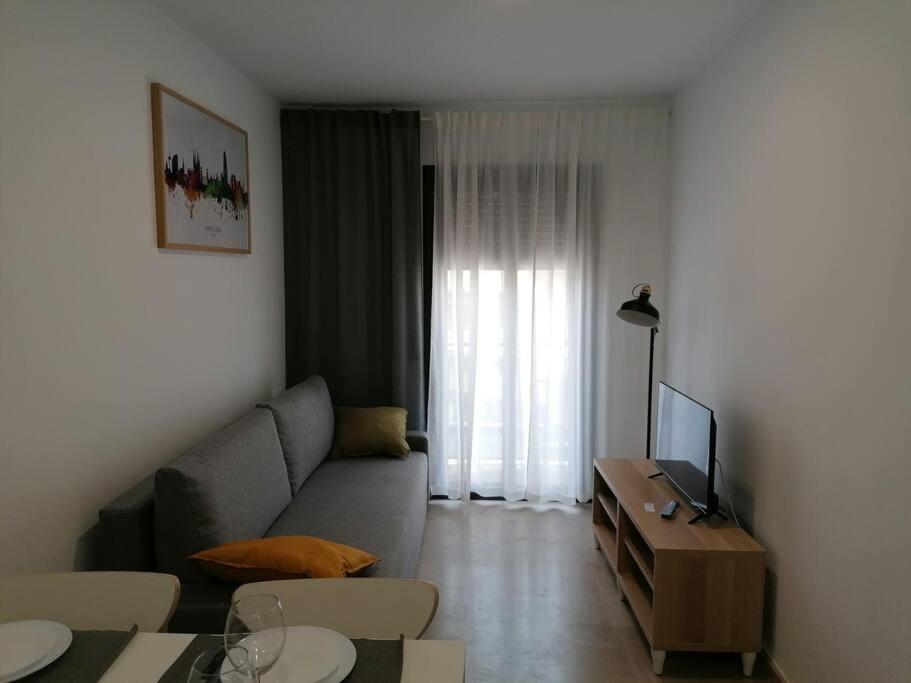 Piso Pl 2B, 20Min Plaza Cataluna Sant Adrià de Besòs Kültér fotó