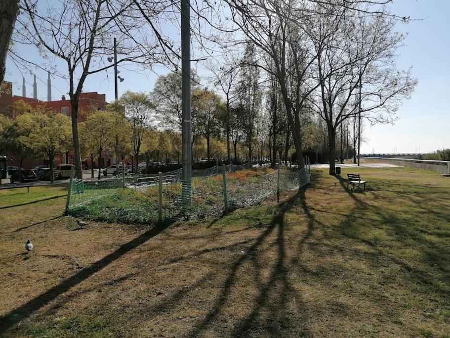 Piso Pl 2B, 20Min Plaza Cataluna Sant Adrià de Besòs Kültér fotó